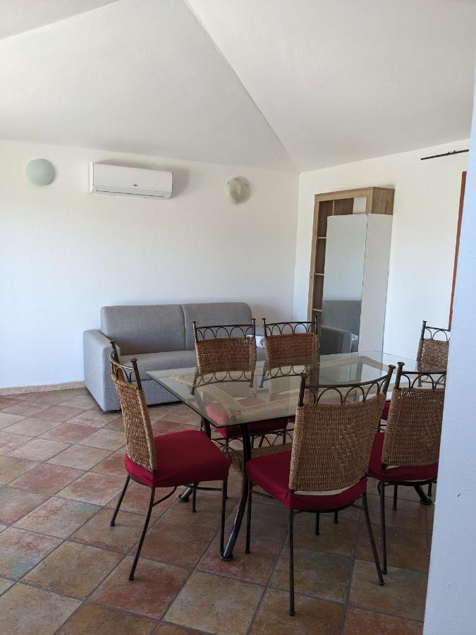 אפרטהוטל גולפו אראנצ'י Residenze Il Girasole מראה חיצוני תמונה