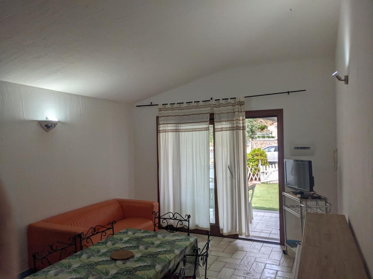 אפרטהוטל גולפו אראנצ'י Residenze Il Girasole מראה חיצוני תמונה