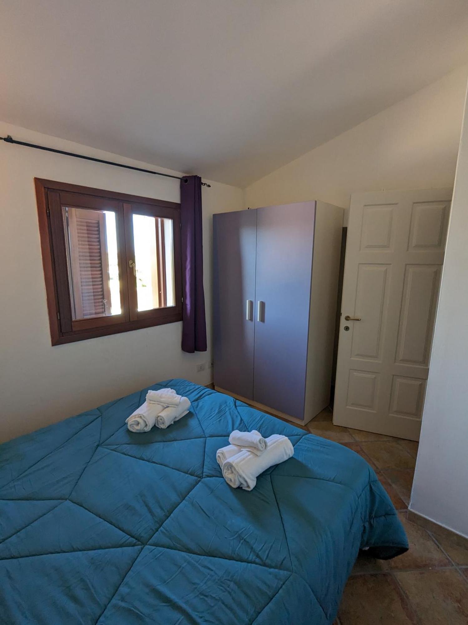 אפרטהוטל גולפו אראנצ'י Residenze Il Girasole מראה חיצוני תמונה